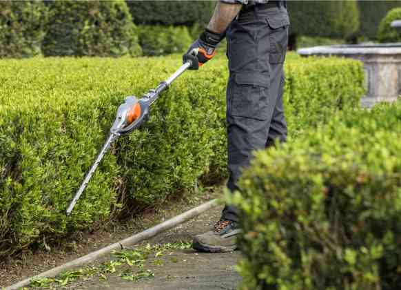 Popular Akku Heckenschere Husqvarna 520iHE3 Stabheckenschere